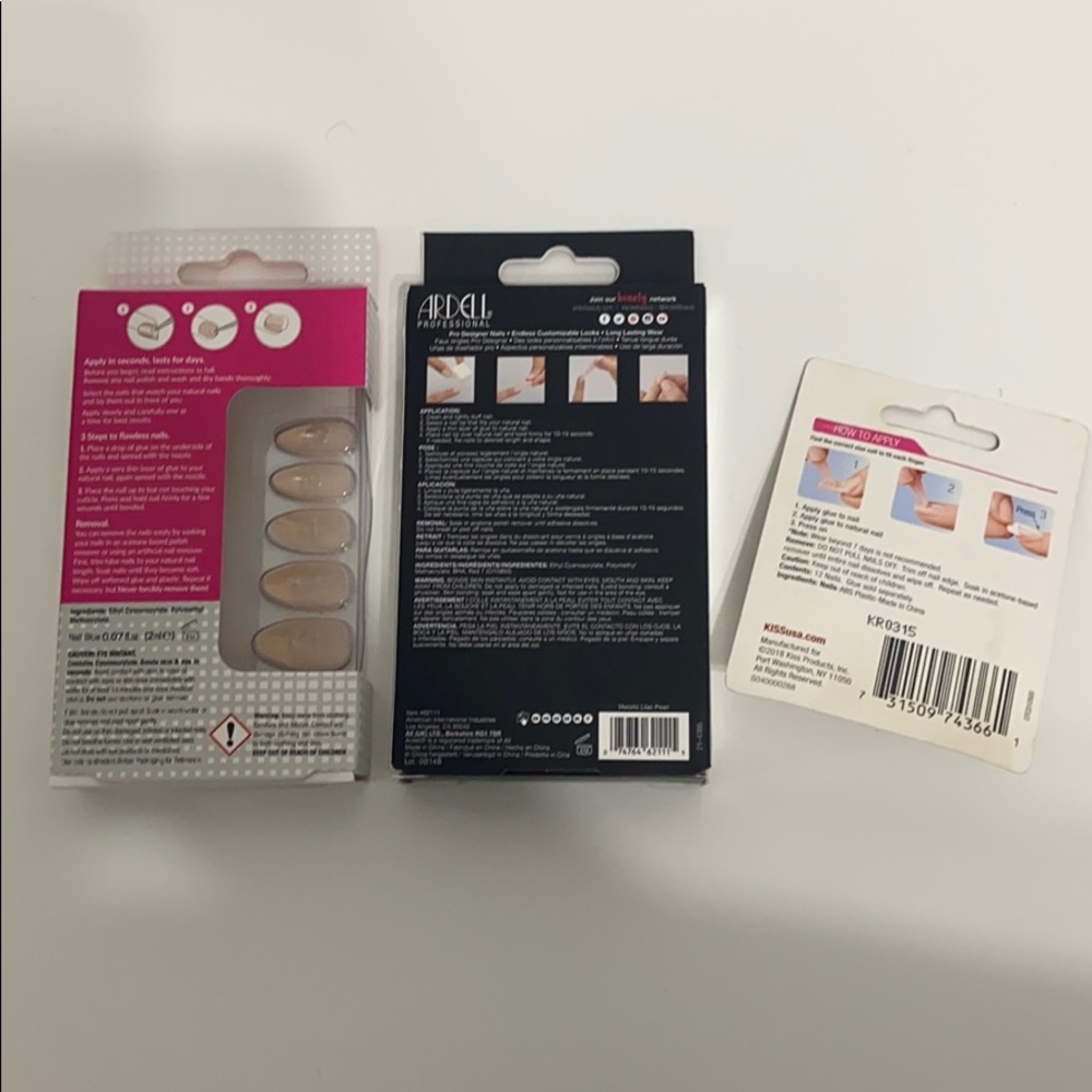 Acrylic nail bundle - Picture 2 of 5